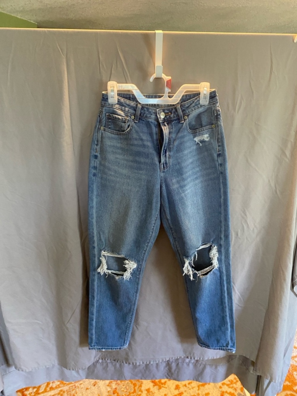 American Eagle Outfitters Blue Distressed Boyfriend Jeans